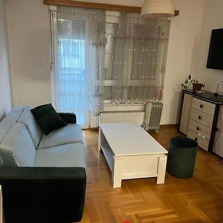 Apartment San *
